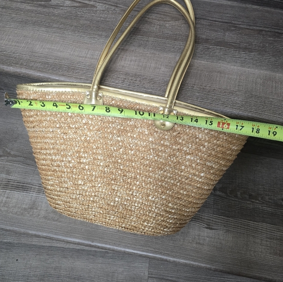 White stag woven straw tote bag with gold handles. In excellent condition. - Picture 6 of 8